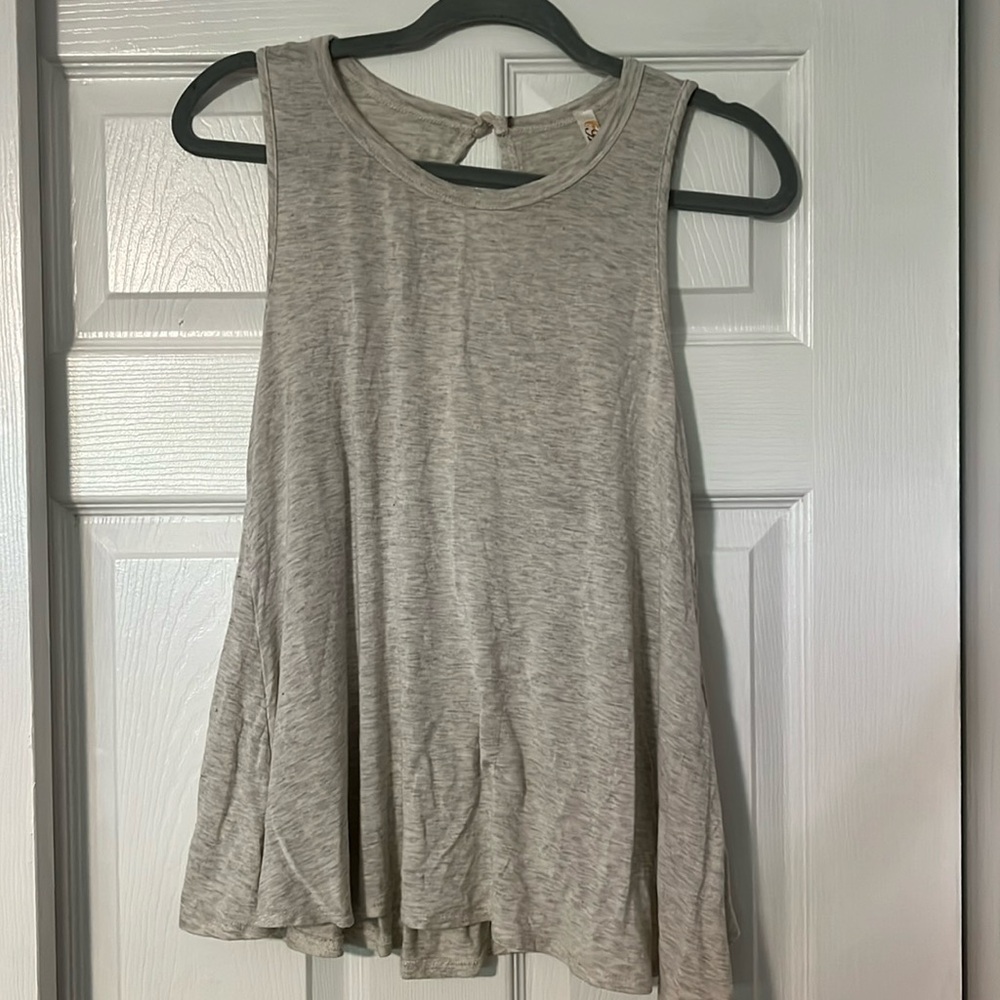 Beige, tan flowy tank top!